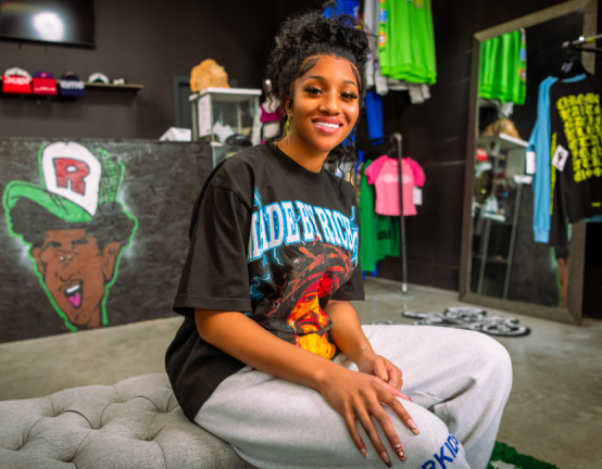 Taylor Young Opens Birmingham Clothing Store in Family-Owned Shopping Plaza